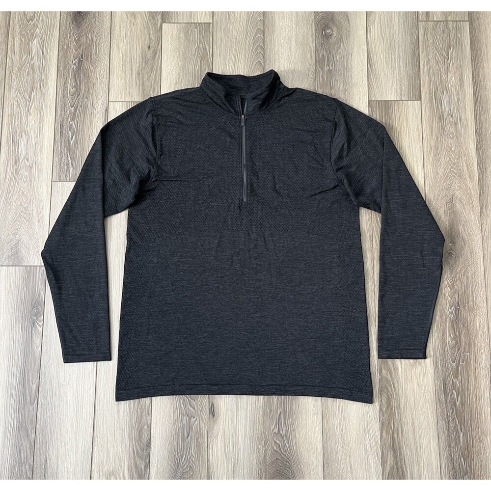 Lululemon 1/4 Zip Mens XL Gray Pullover Athletic Metal Vent Tech Performance